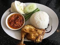 Nasi Ayam Penyet